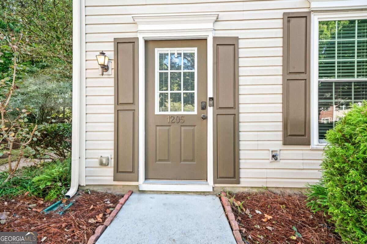 1205 Whitestone Ridge Alpharetta GA 30005