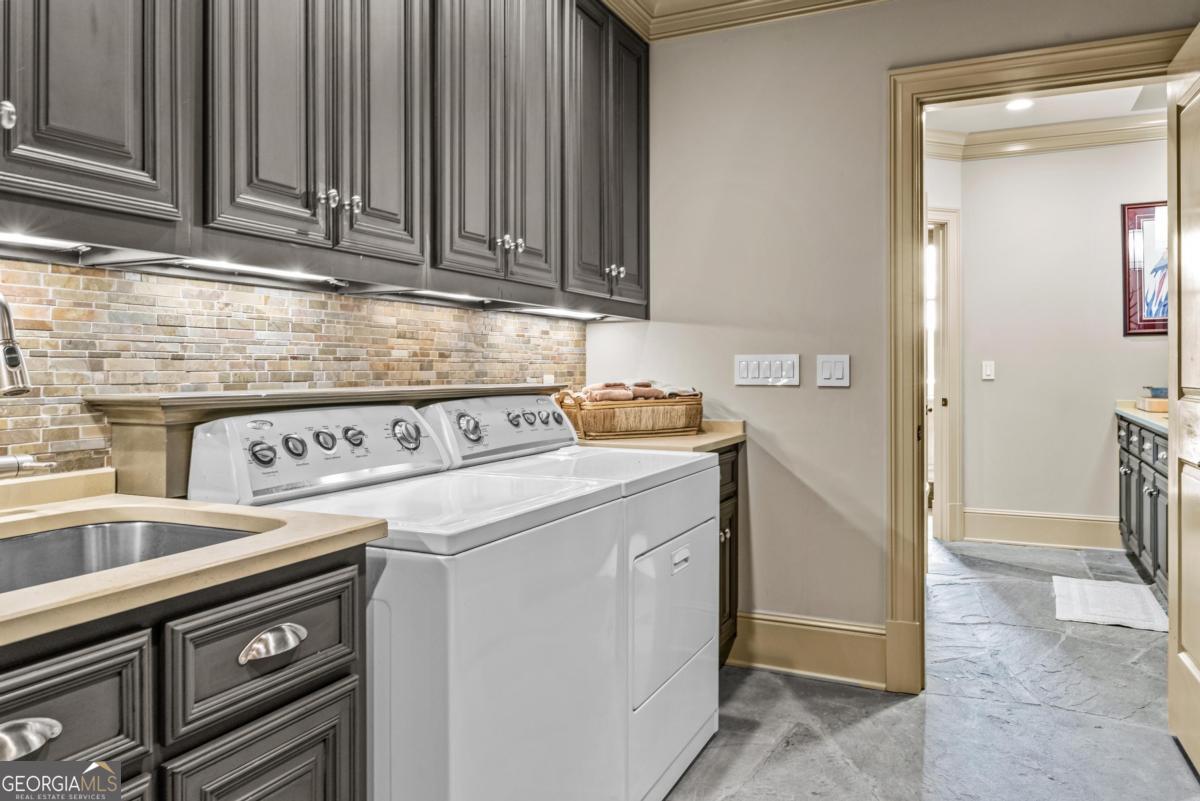 2260 Sandy Ford Greensboro GA 30642