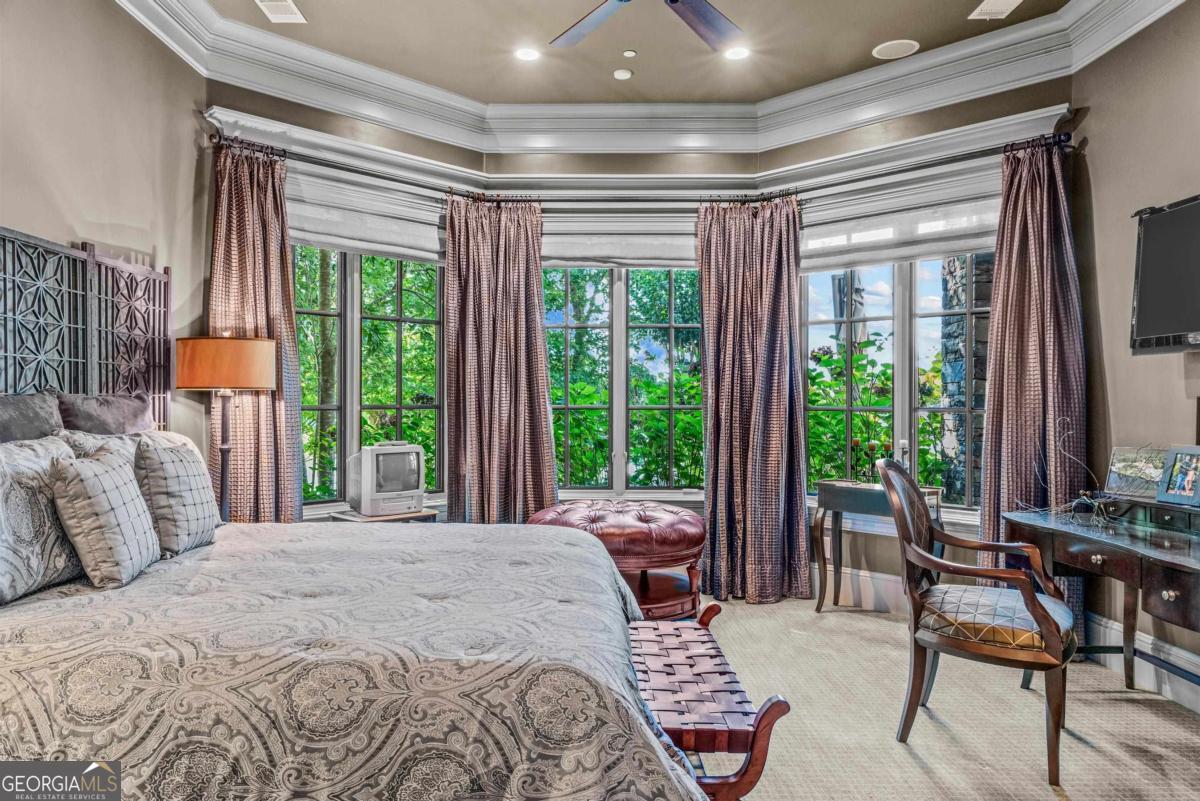 2260 Sandy Ford Greensboro GA 30642