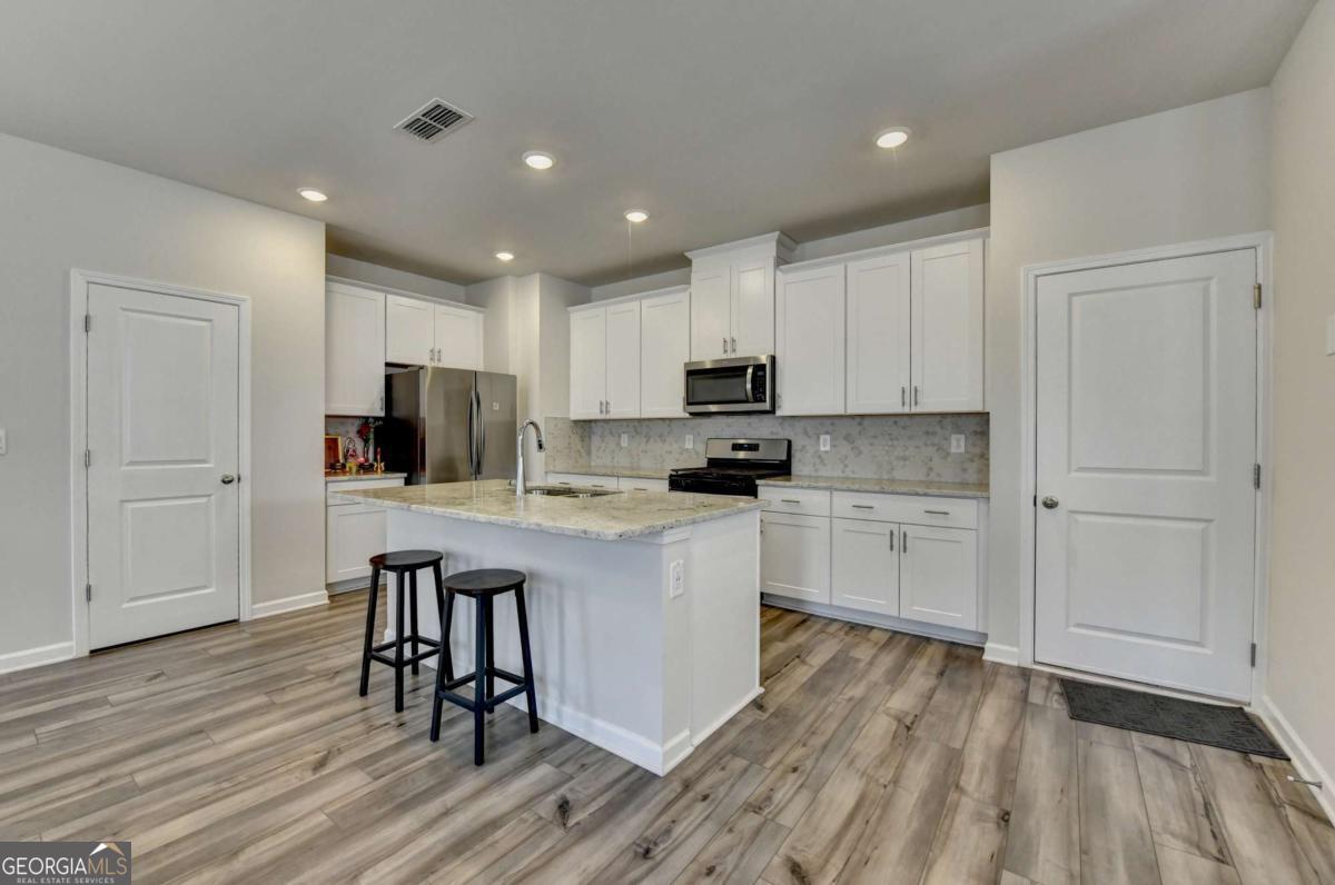 2531 Canning View Avenue Lawrenceville GA 30044