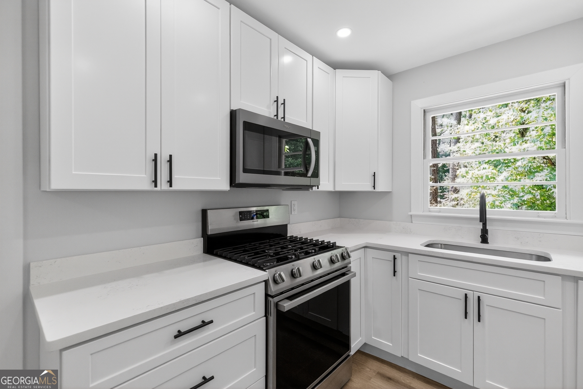 2712 Loghaven Drive NW Atlanta GA 30318