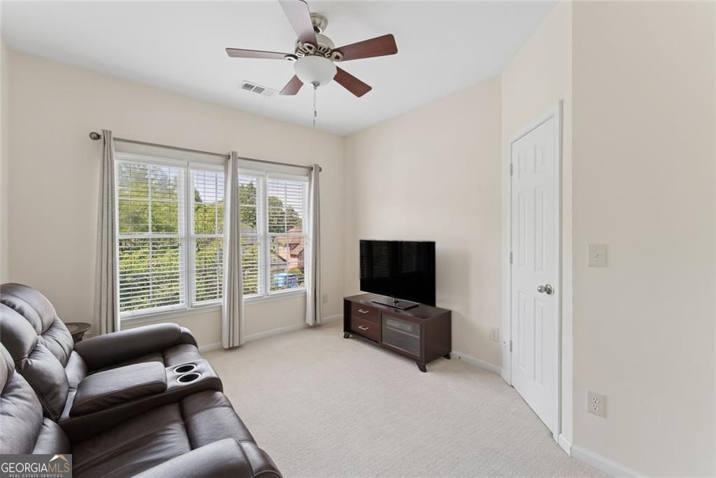 5607 Vinings Retreat Pass SW Mableton GA 30126