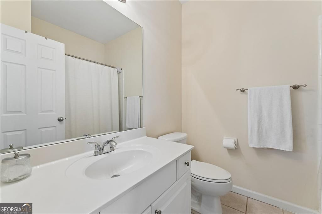 5607 Vinings Retreat Pass SW Mableton GA 30126