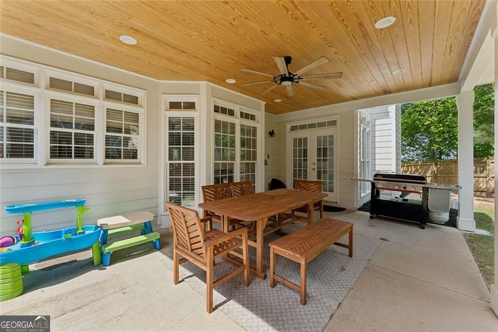 5607 Vinings Retreat Pass SW Mableton GA 30126