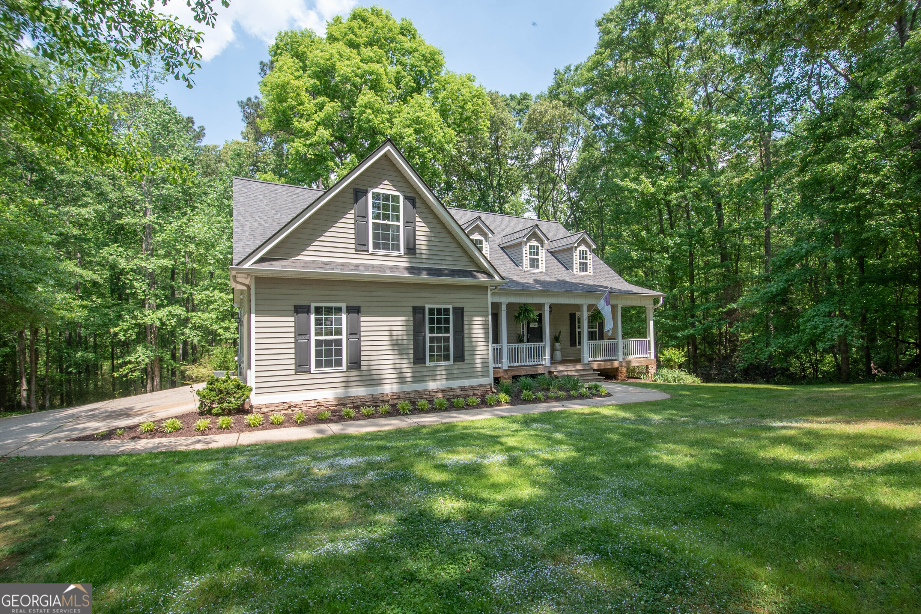 80 Walton Place Drive Newnan GA 30263