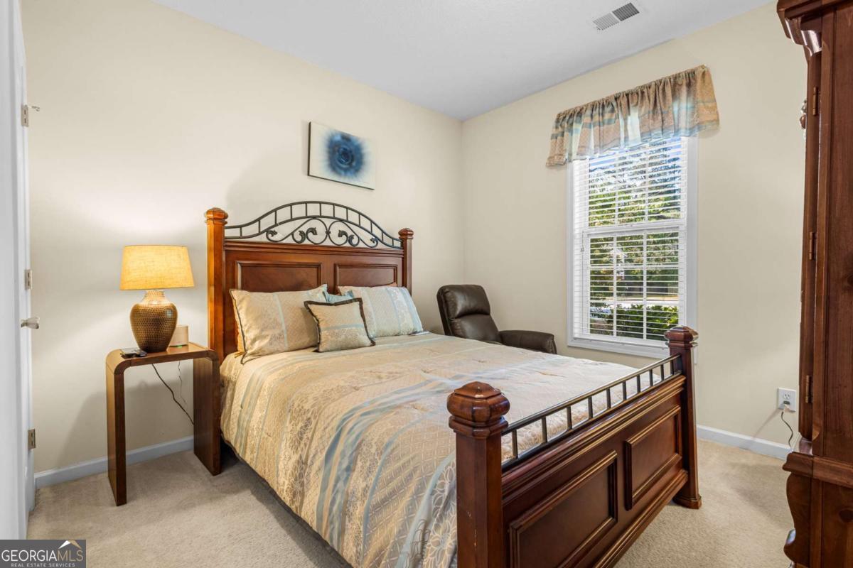 825 Lincoln Square Locust Grove GA 30248