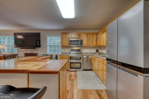 2228 Walls Mountain Hiawassee GA 30546