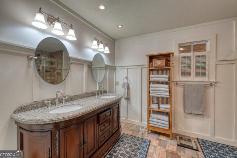 2228 Walls Mountain Hiawassee GA 30546