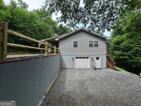 2228 Walls Mountain Hiawassee GA 30546