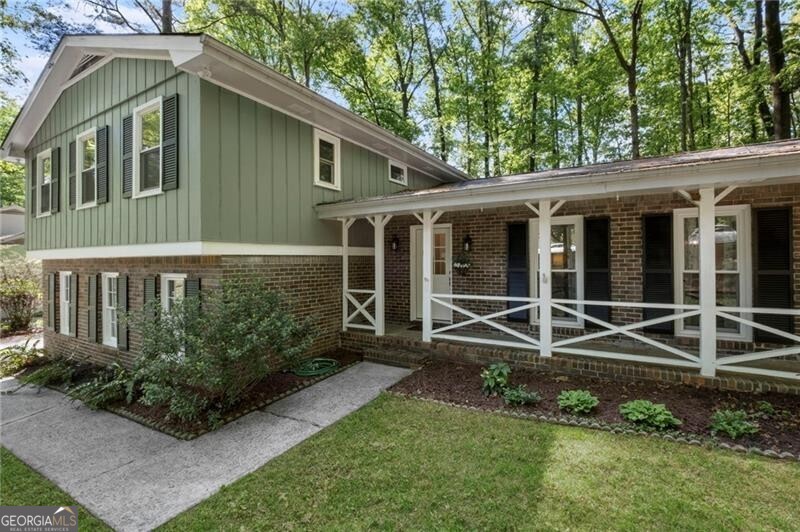 4628 Mountain Creek Drive NE Roswell GA 30075