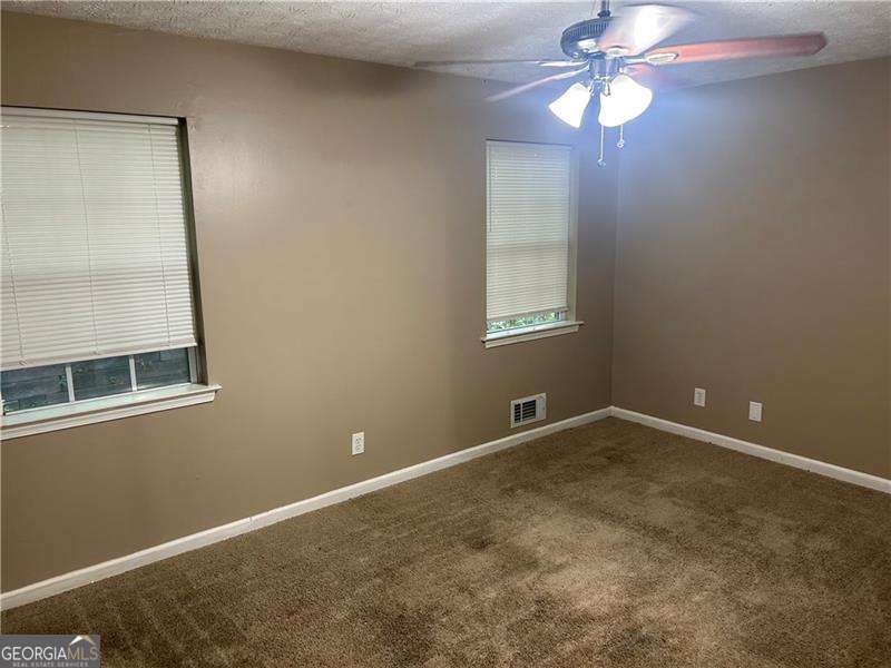 5323 Scarbrough Round Stone Mountain GA 30088