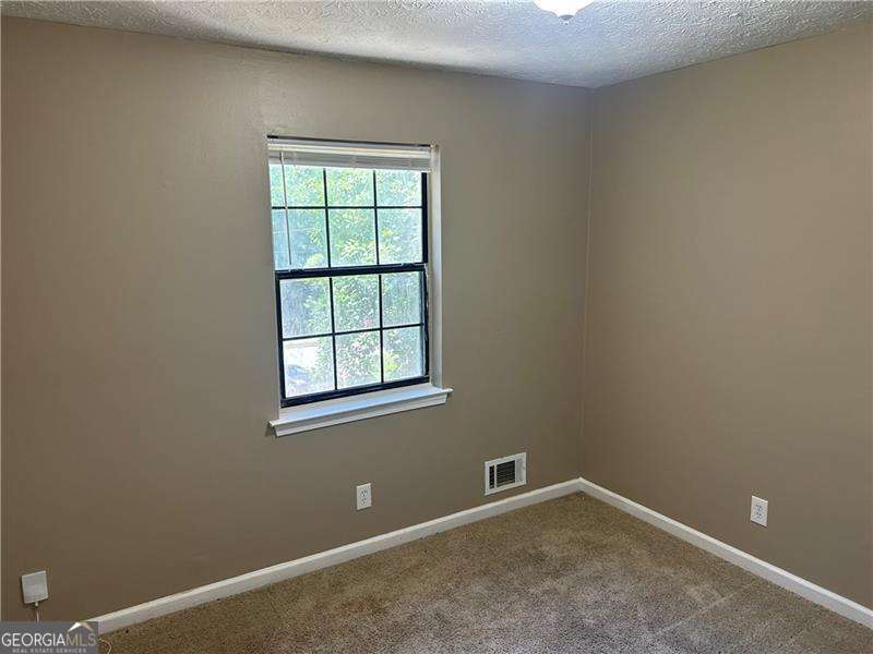 5323 Scarbrough Round Stone Mountain GA 30088