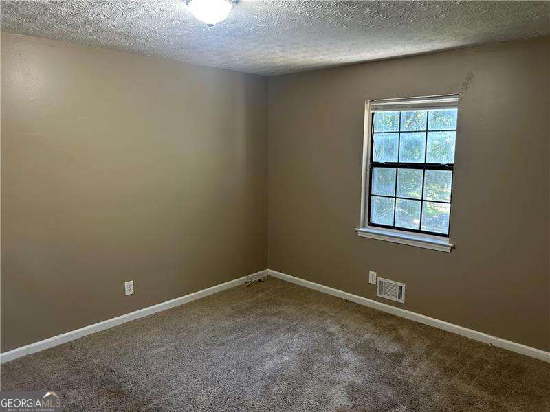 5323 Scarbrough Round Stone Mountain GA 30088