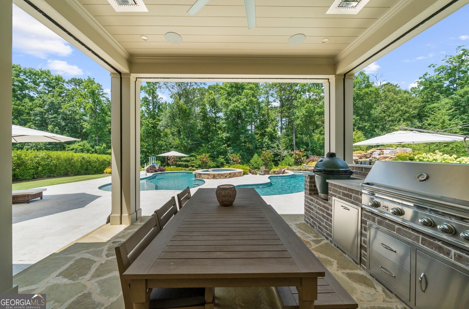 570 Lost River Bend Milton GA 30004