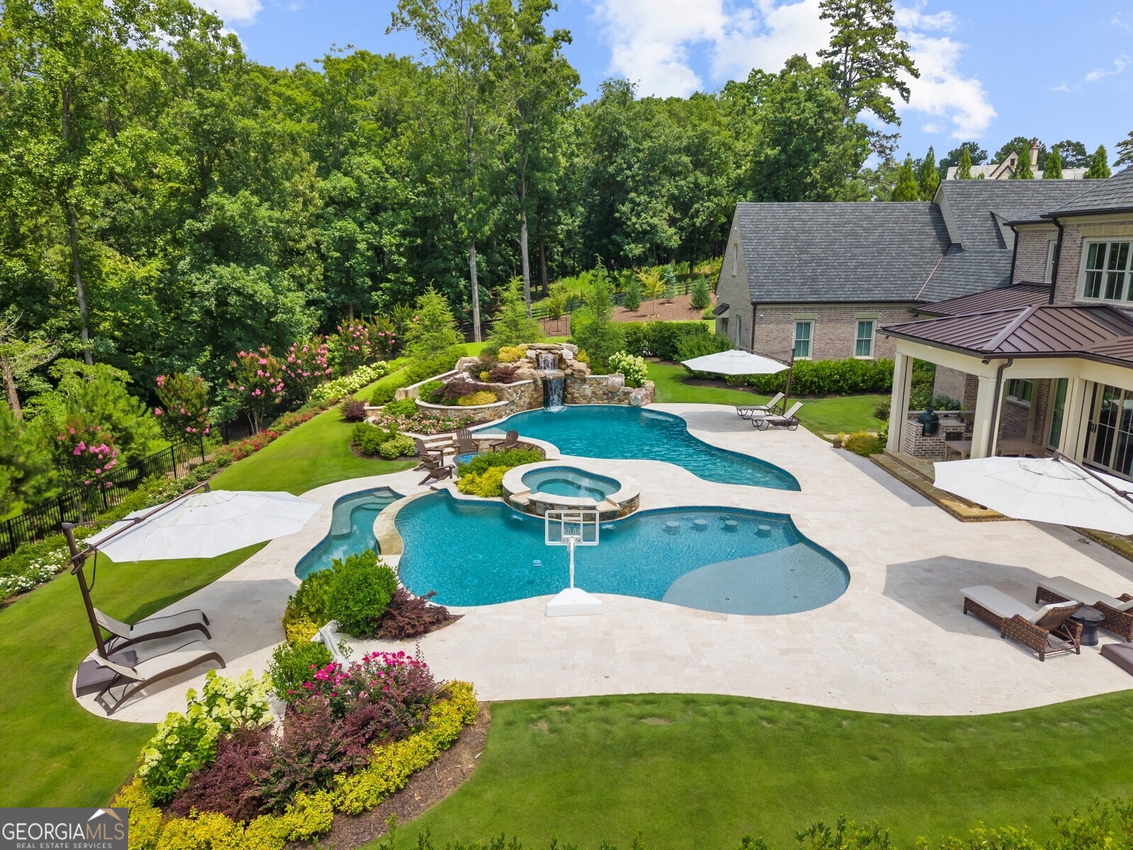 570 Lost River Bend Milton GA 30004