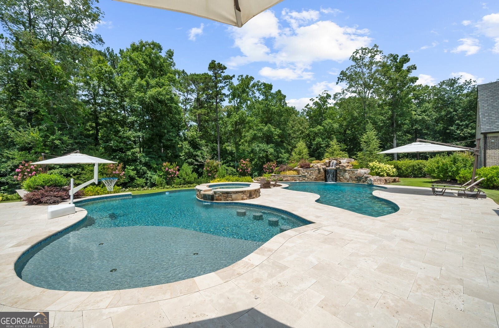 570 Lost River Bend Milton GA 30004