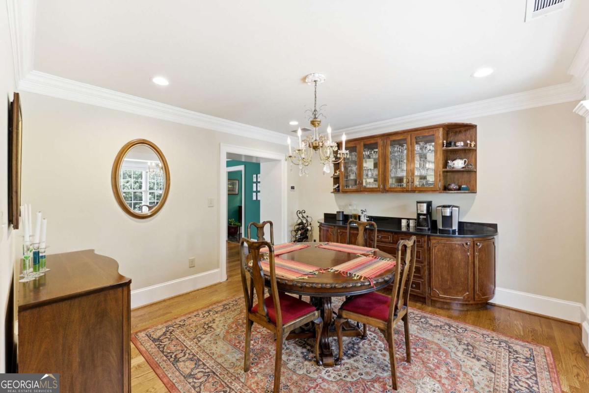 511 Dixon Drive Gainesville GA 30501