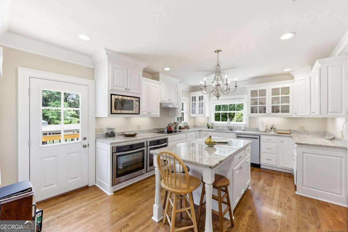 511 Dixon Drive Gainesville GA 30501