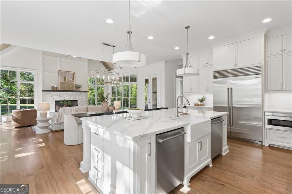 4566 Dudley Lane Sandy Springs GA 30327