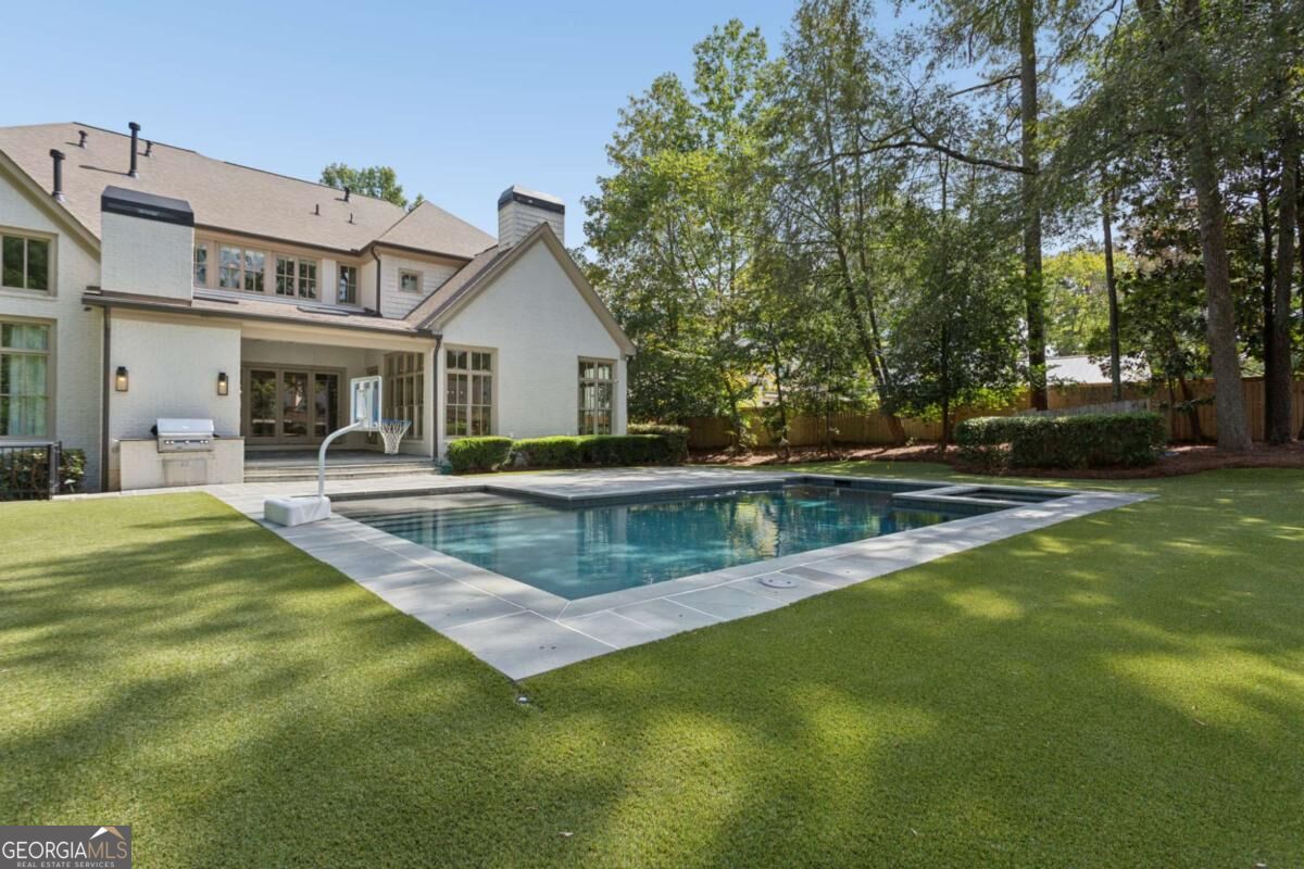 4566 Dudley Lane Sandy Springs GA 30327