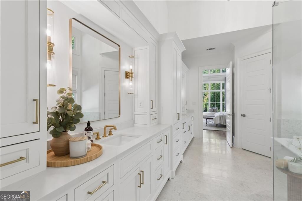 4566 Dudley Lane Sandy Springs GA 30327