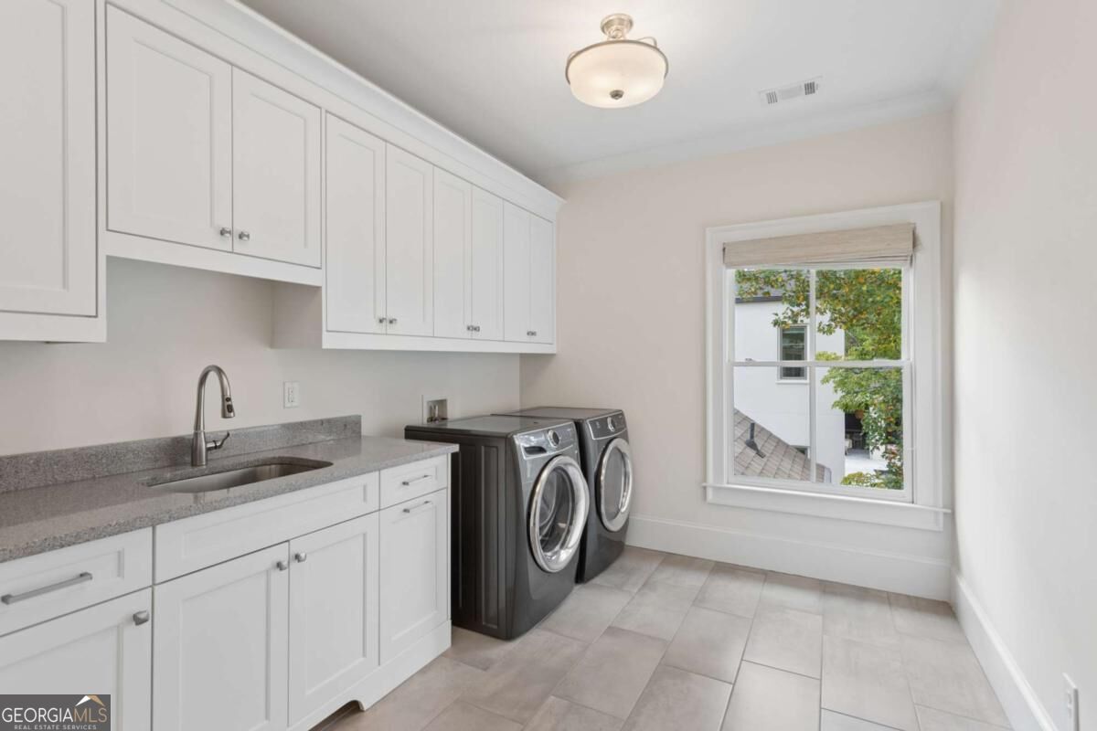 4566 Dudley Lane Sandy Springs GA 30327
