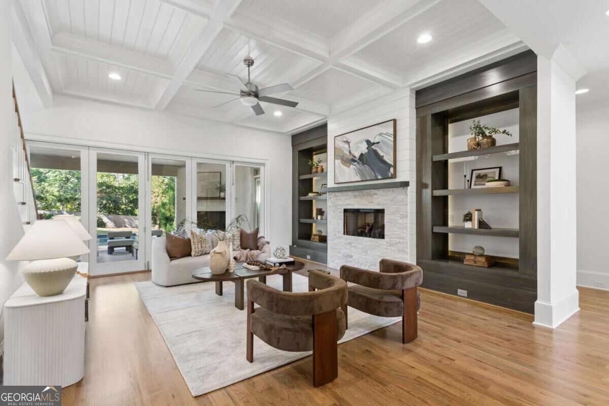 4566 Dudley Lane Sandy Springs GA 30327