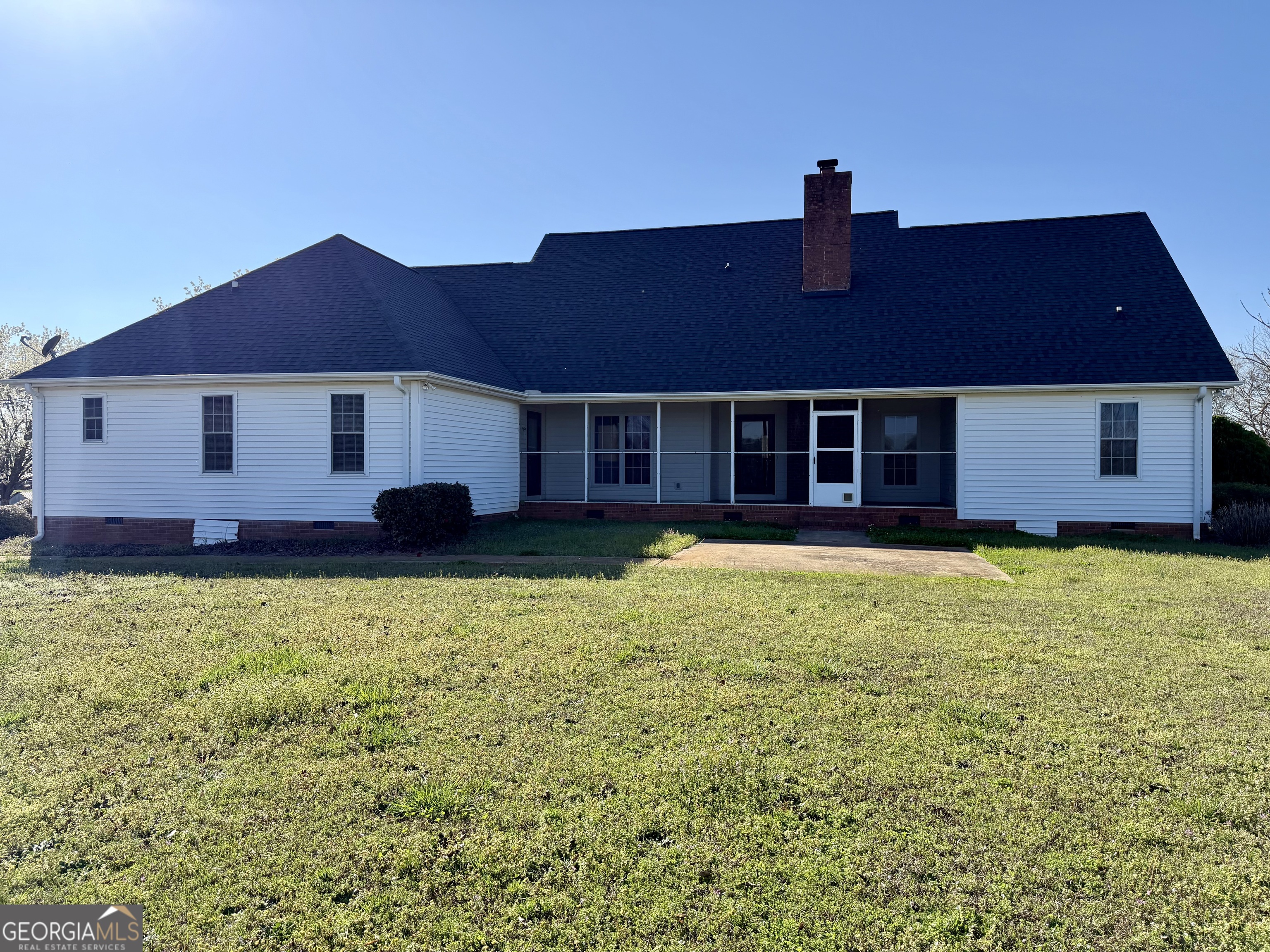 494 S Broad Street Bowman GA 30624