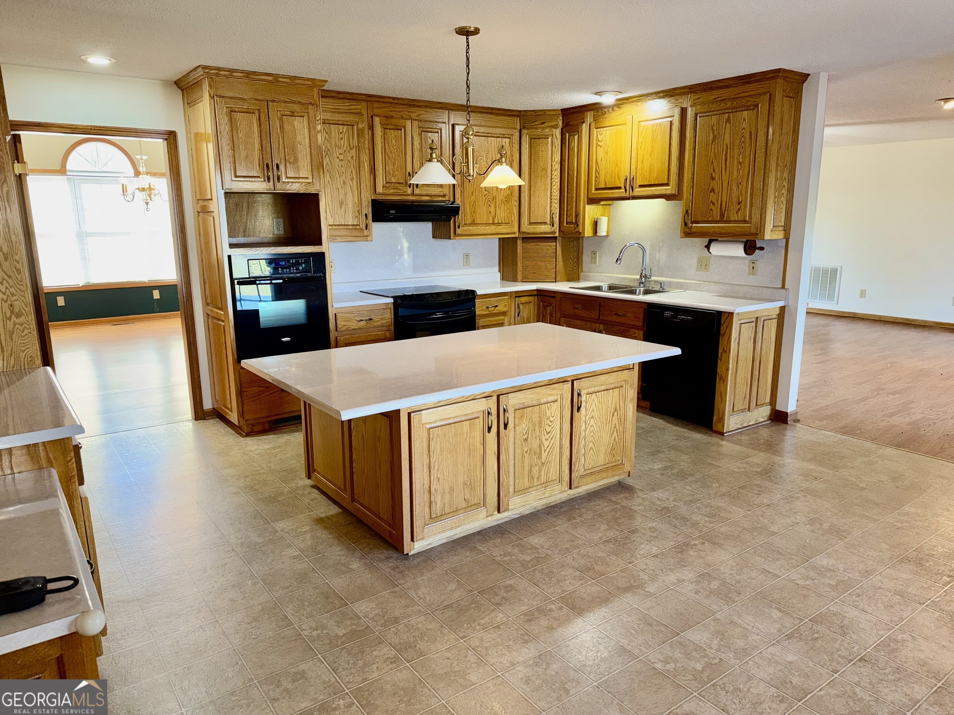494 S Broad Street Bowman GA 30624