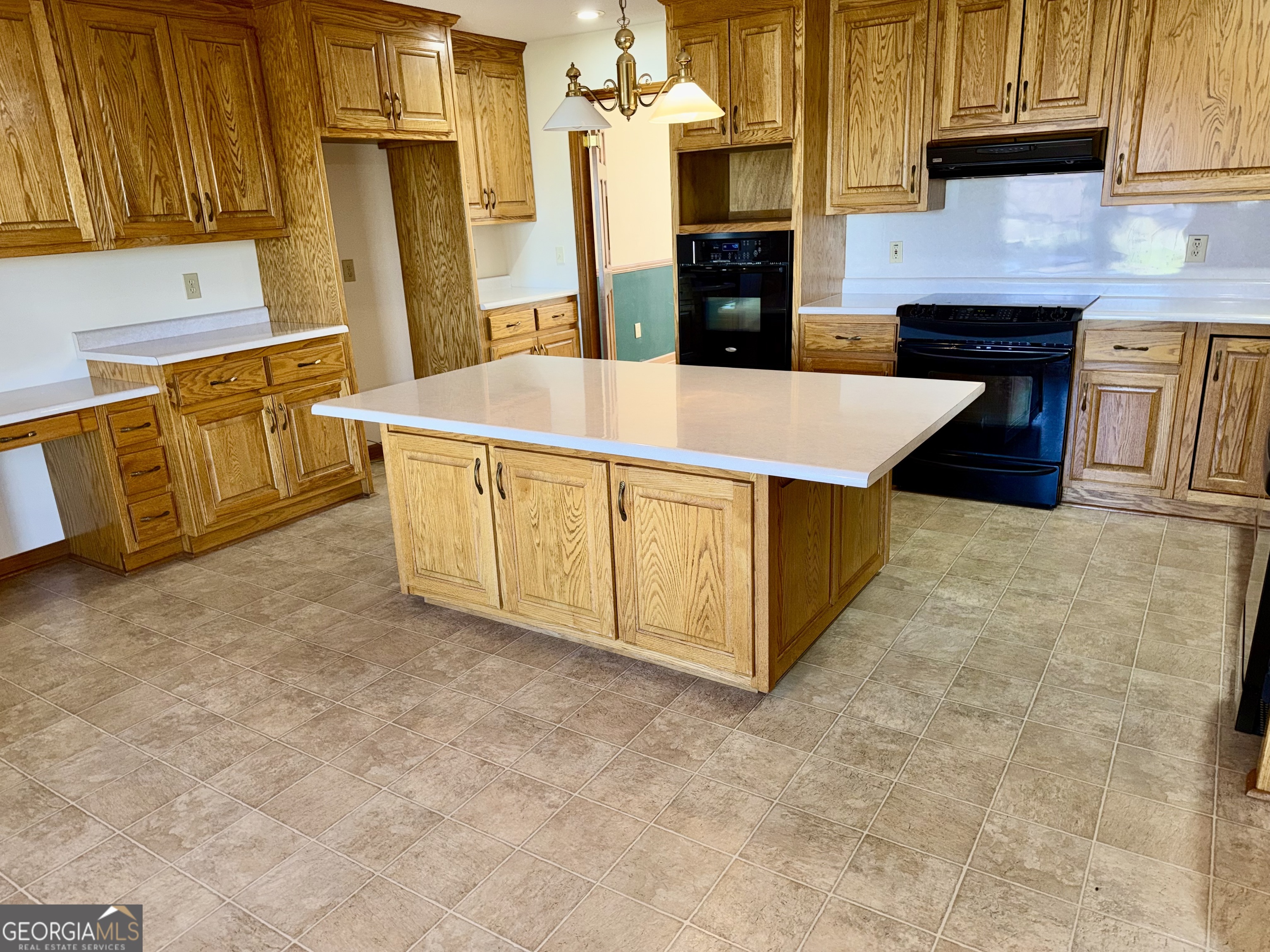494 S Broad Street Bowman GA 30624