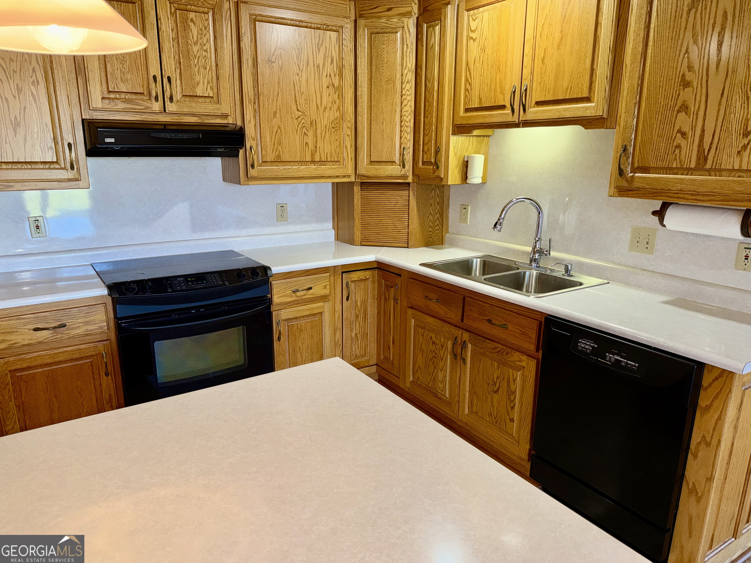 494 S Broad Street Bowman GA 30624