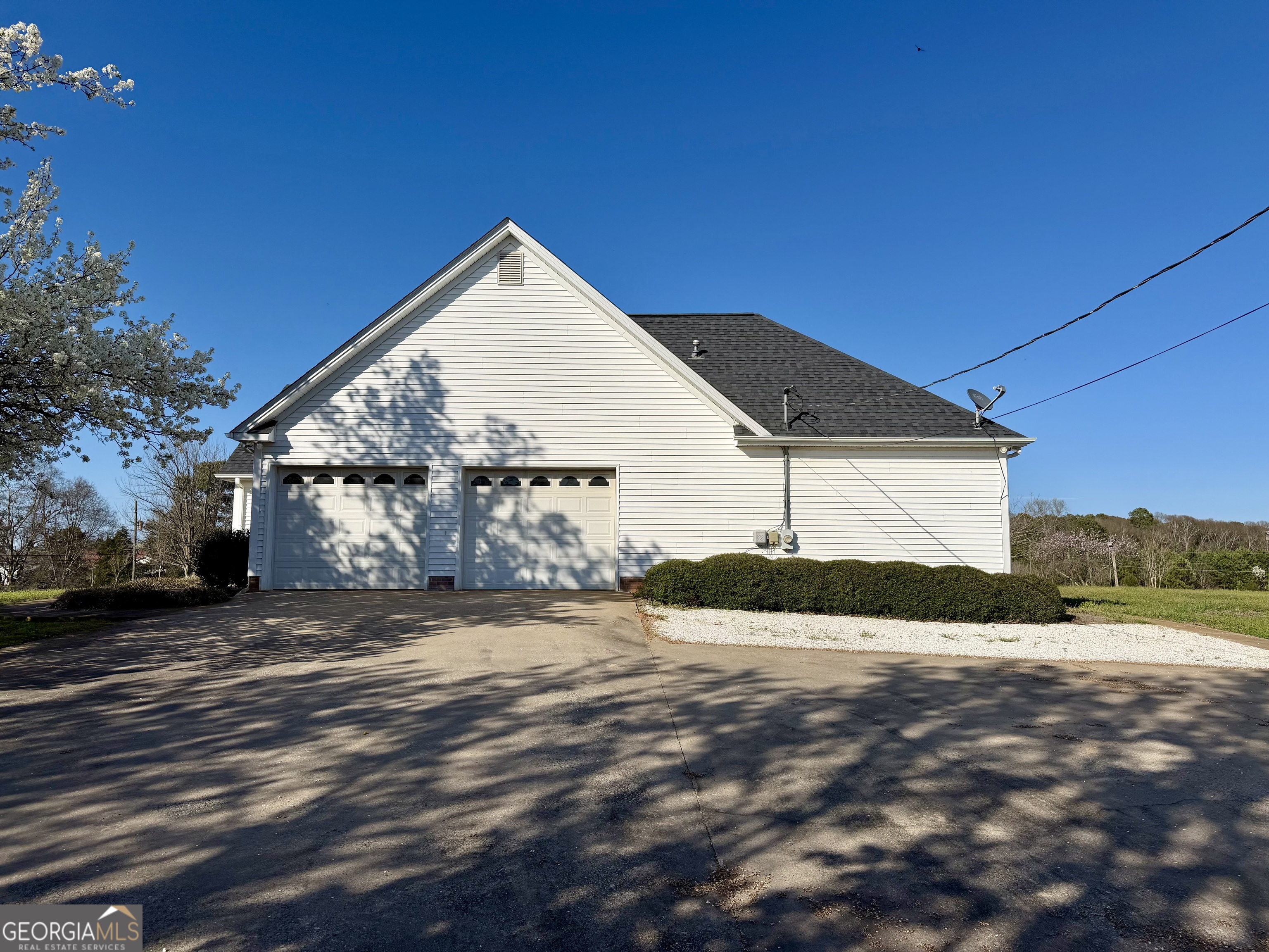 494 S Broad Street Bowman GA 30624