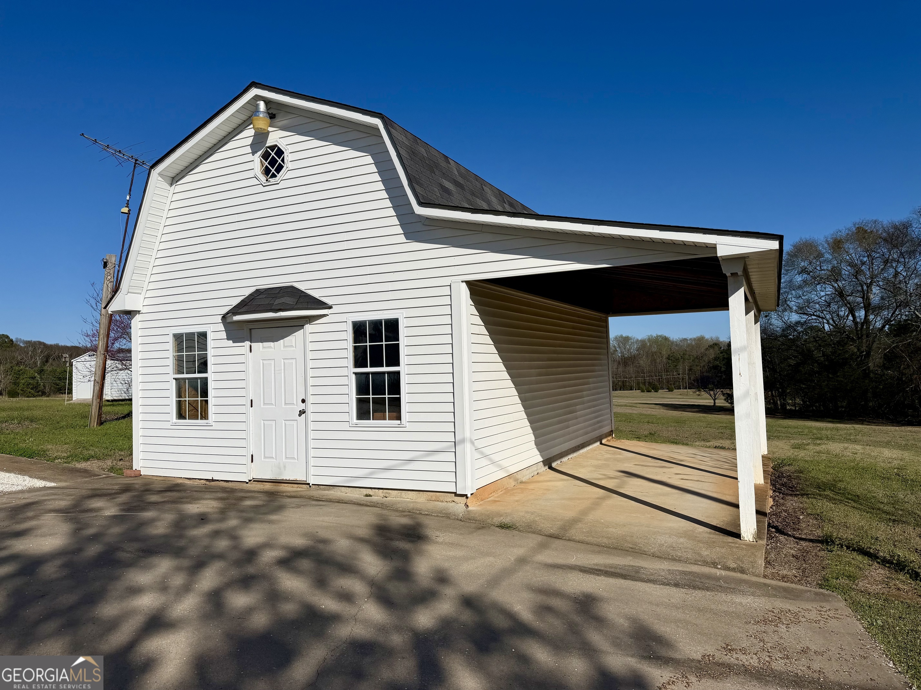 494 S Broad Street Bowman GA 30624