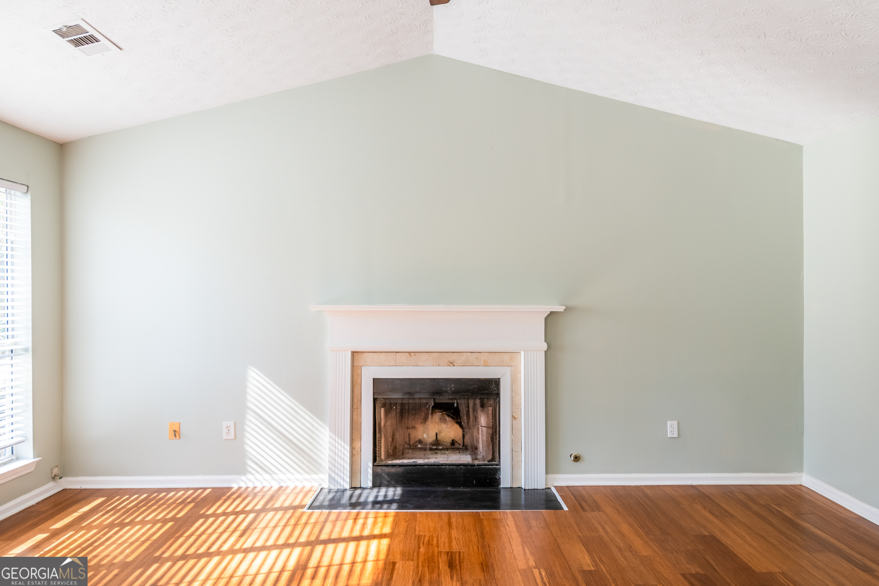 1382 Stoneleigh Way Stone Mountain GA 30088