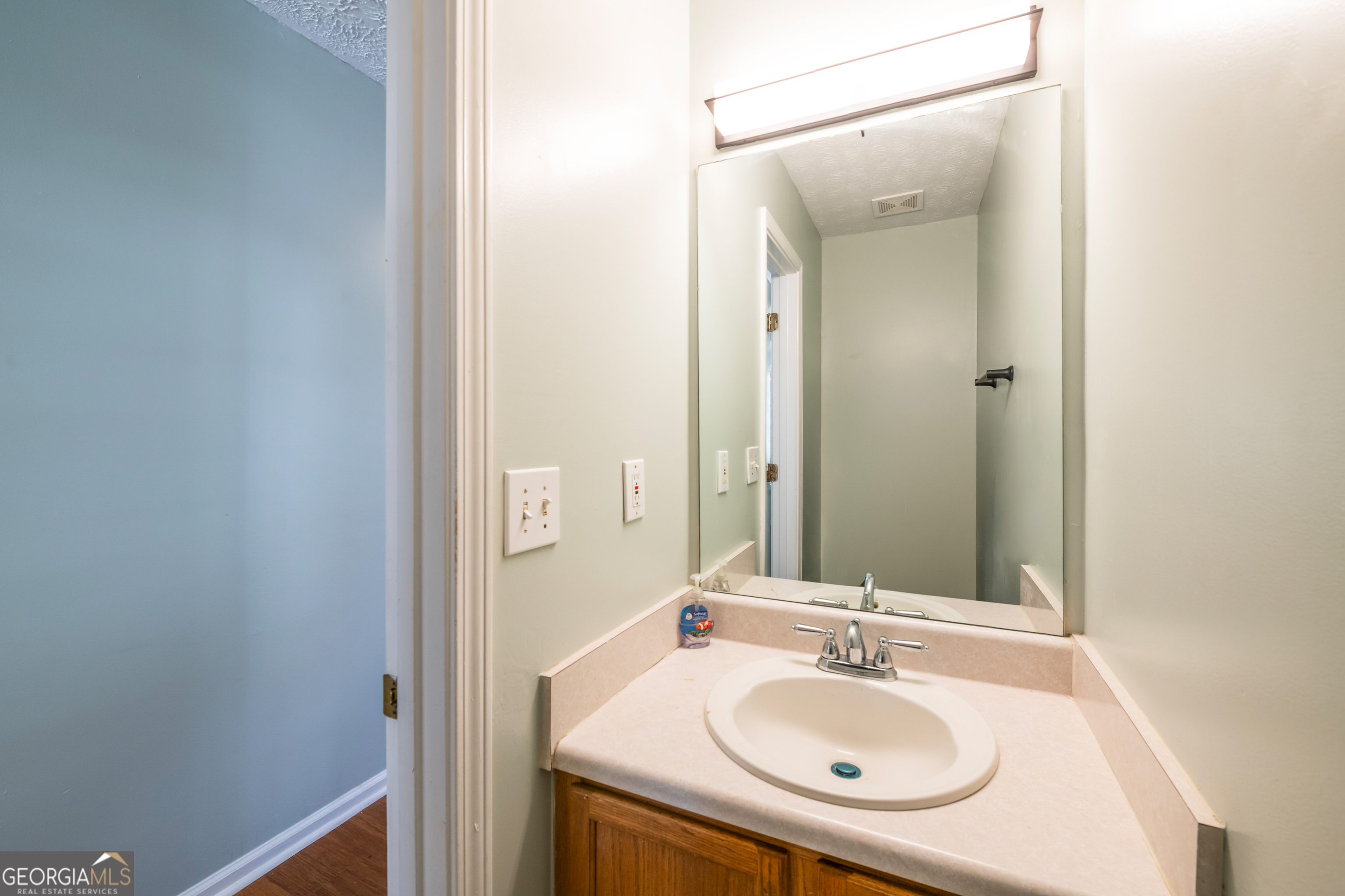 1382 Stoneleigh Way Stone Mountain GA 30088