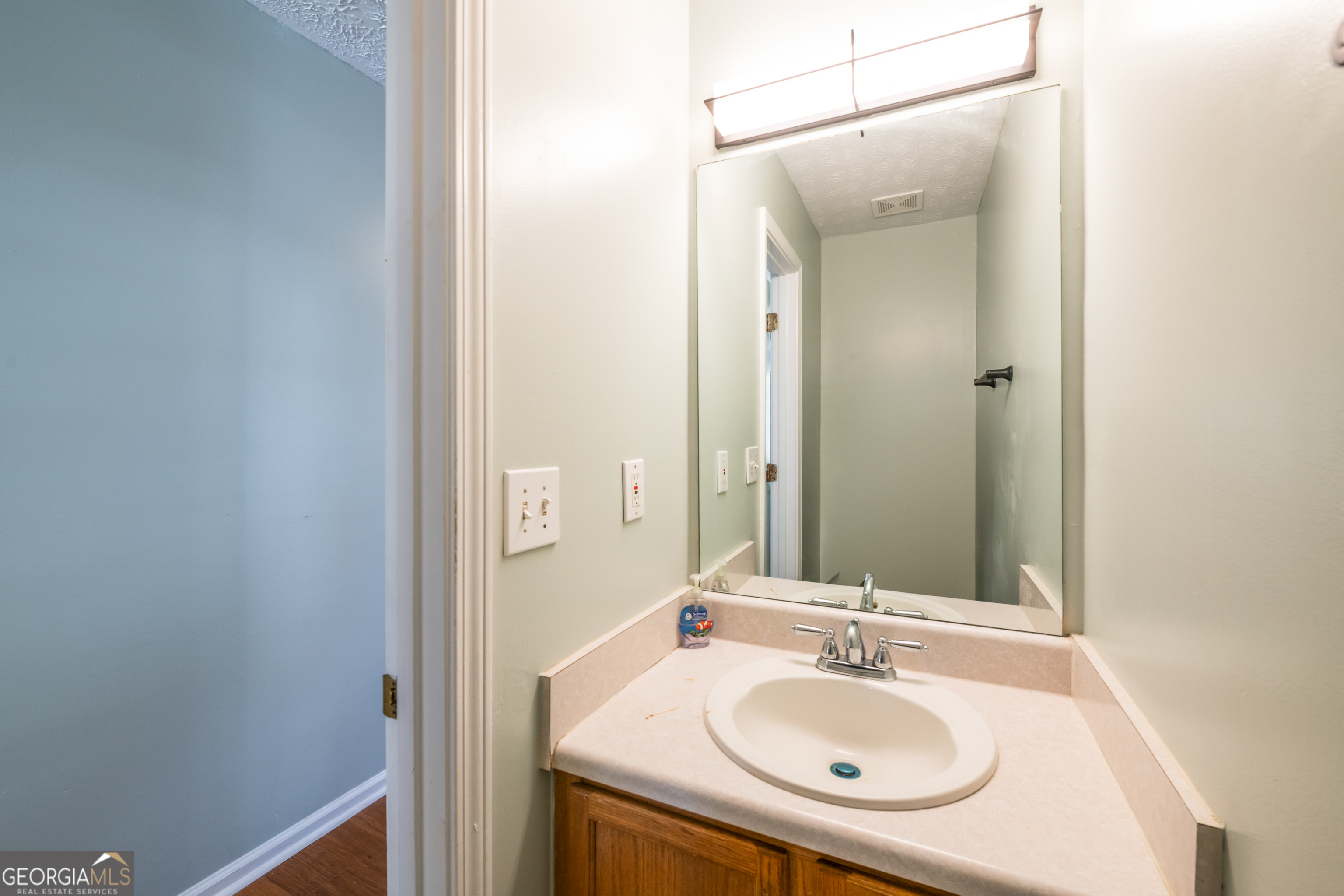 1382 Stoneleigh Way Stone Mountain GA 30088