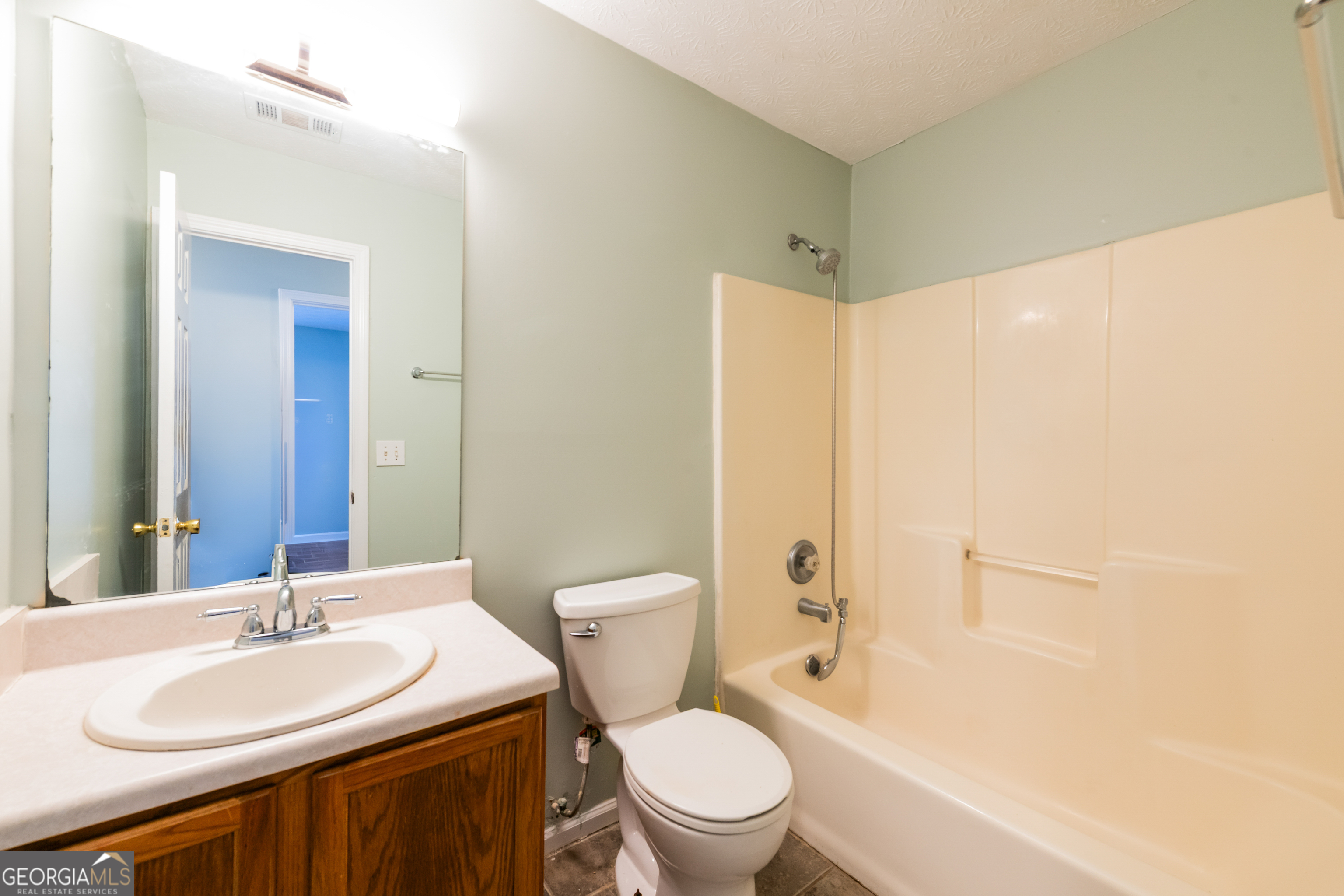 1382 Stoneleigh Way Stone Mountain GA 30088