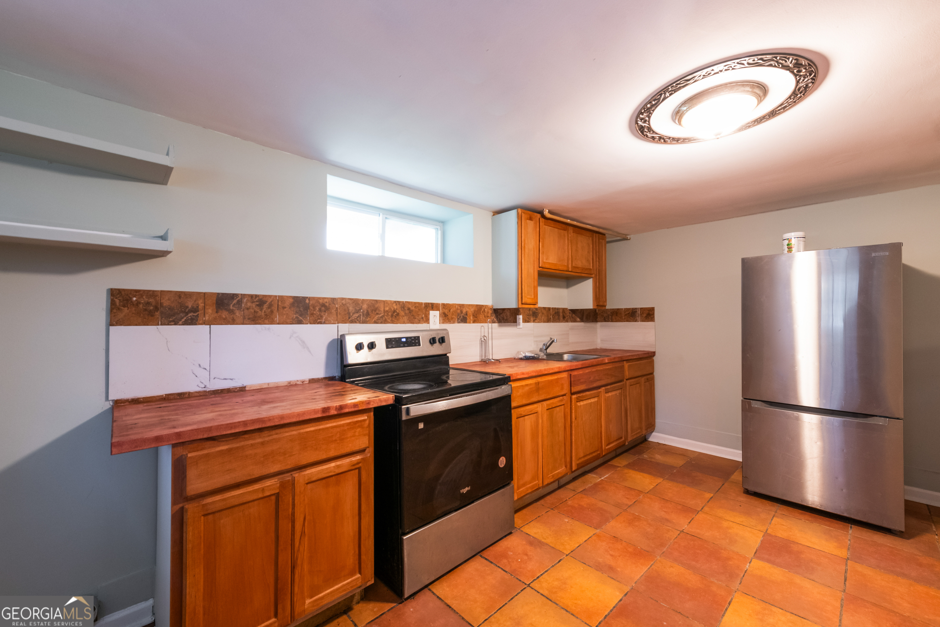 1382 Stoneleigh Way Stone Mountain GA 30088