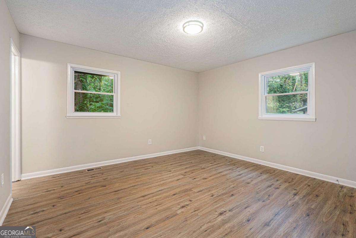 1513 Spruce Ridge Way Stone Mountain GA 30083