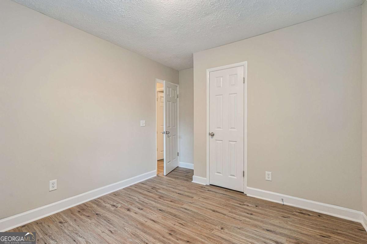 1513 Spruce Ridge Way Stone Mountain GA 30083