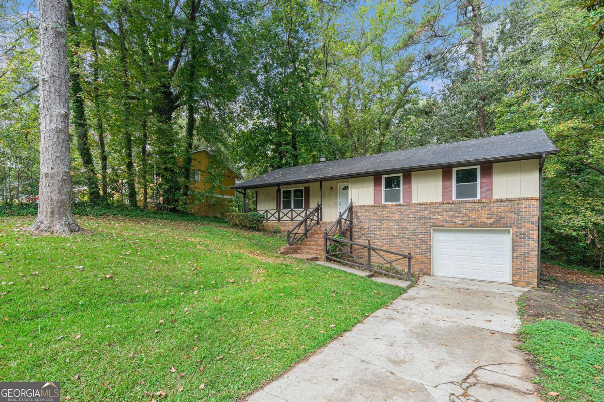 1513 Spruce Ridge Way Stone Mountain GA 30083