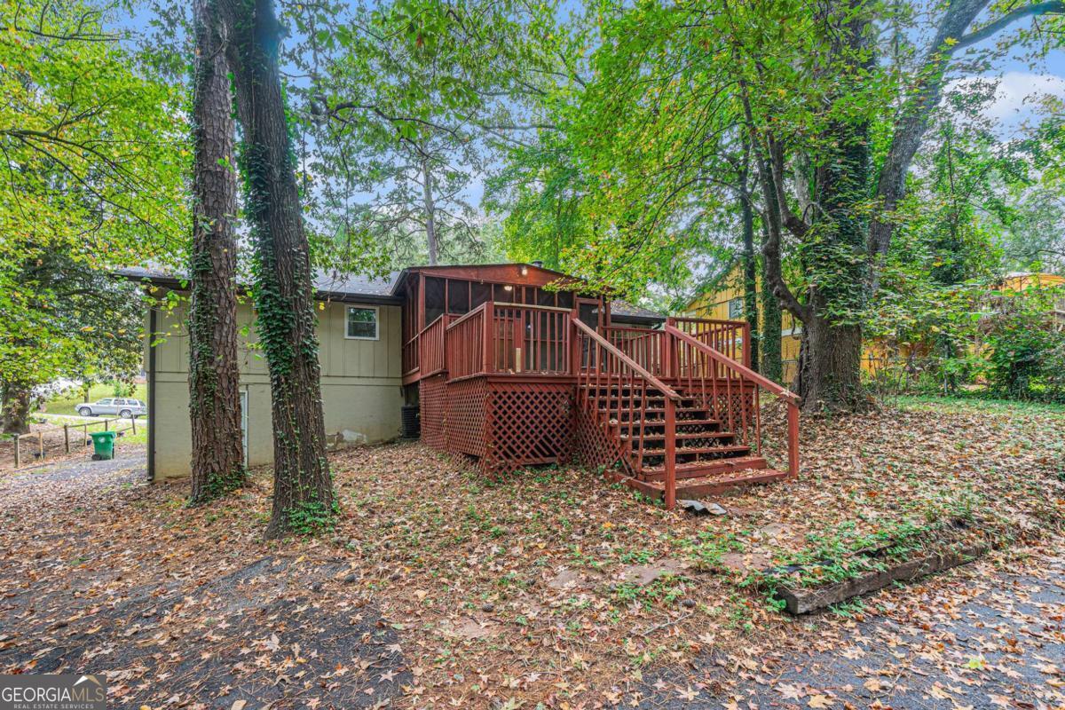 1513 Spruce Ridge Way Stone Mountain GA 30083