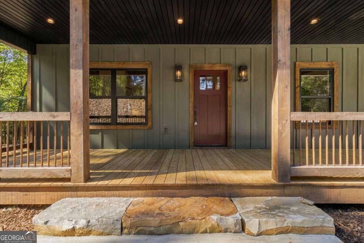 640 Hickory Ridge Ellijay GA 30536