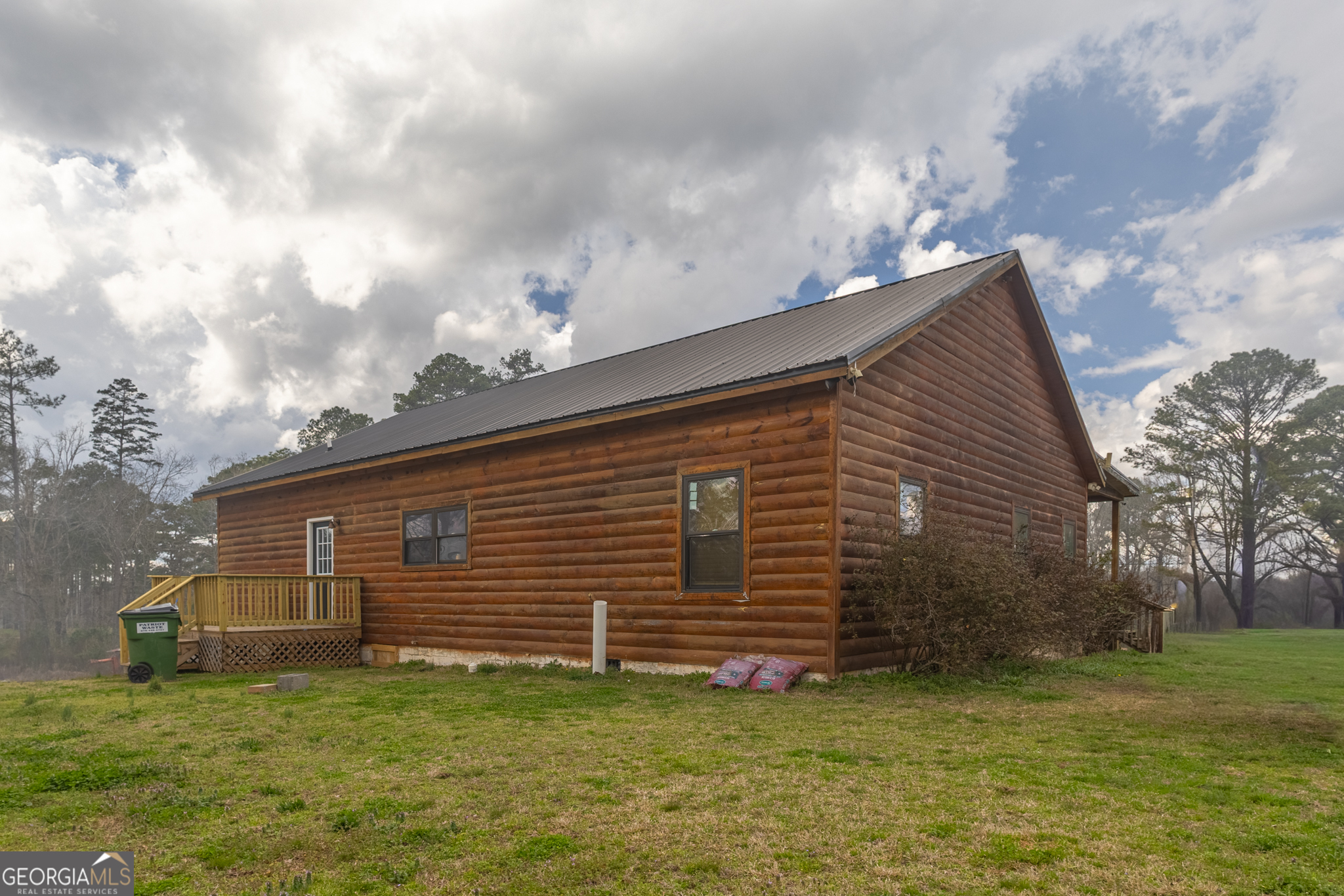 45 J. Davis Road Tallapoosa GA 30176