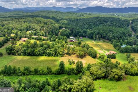 2125 Shady Grove Murphy NC 28906