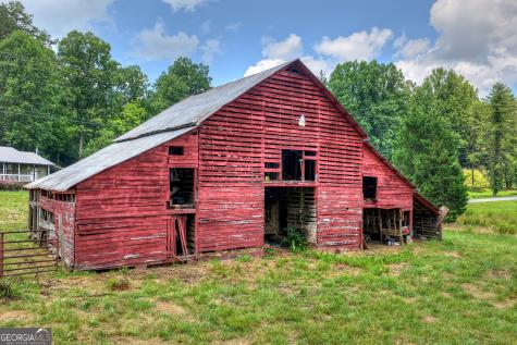 2125 Shady Grove Murphy NC 28906
