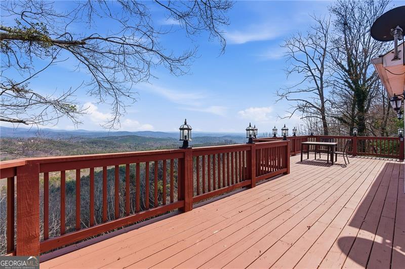 1015 Eagle Ridge Road Dawsonville GA 30534