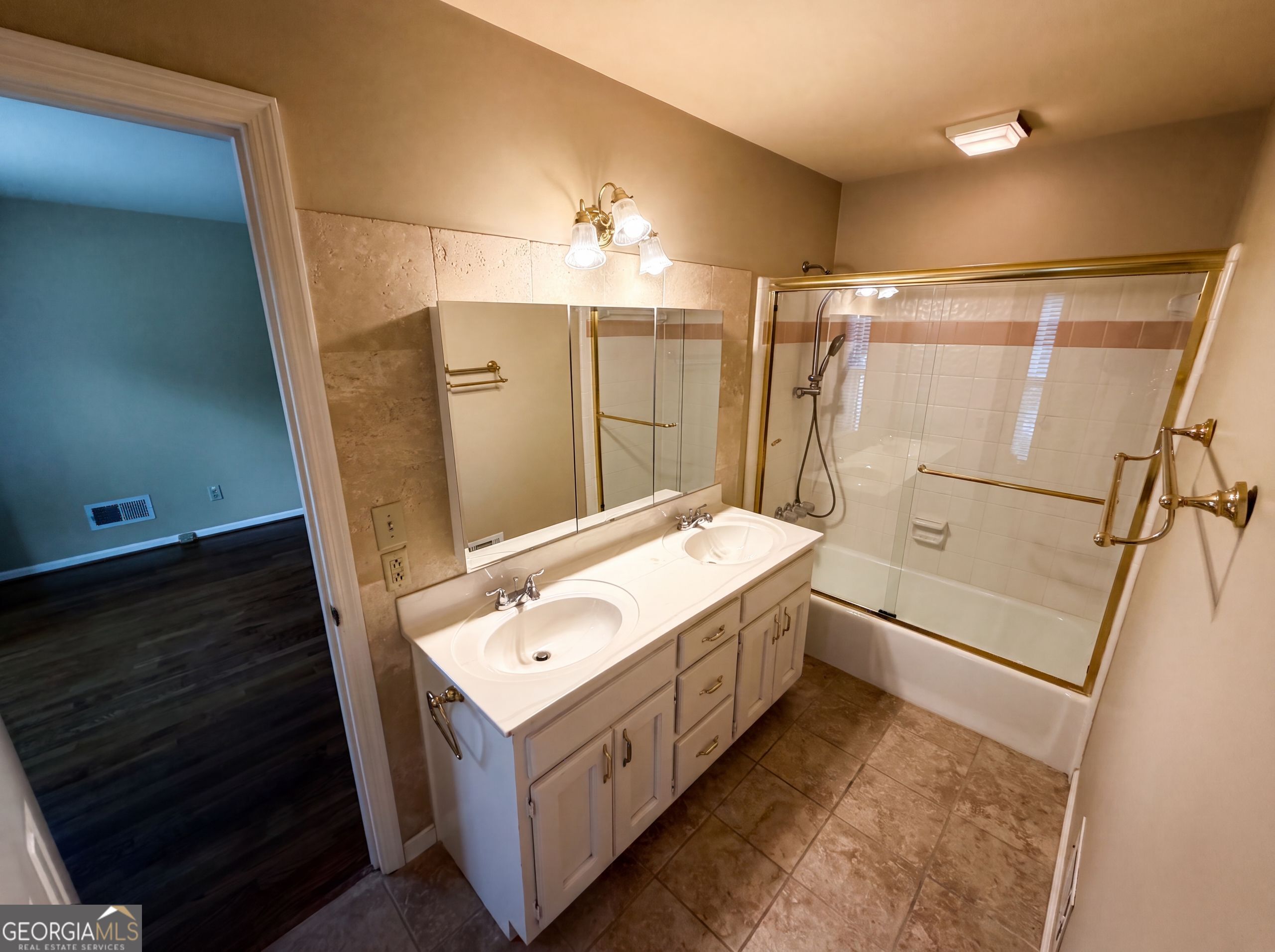 135 N Clublands Court Johns Creek GA 30022