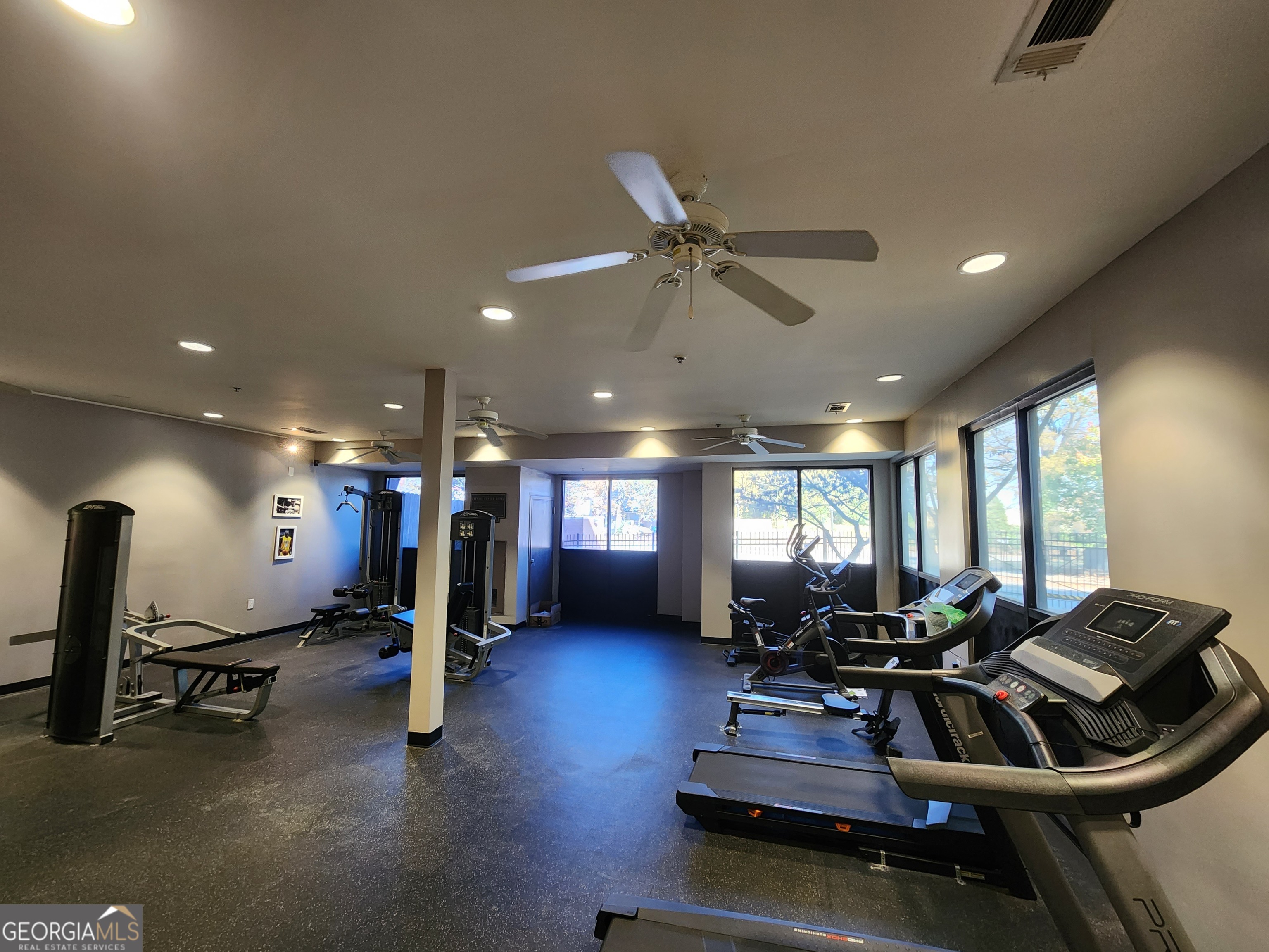 870 Mayson Turner Road NW Atlanta GA 30314