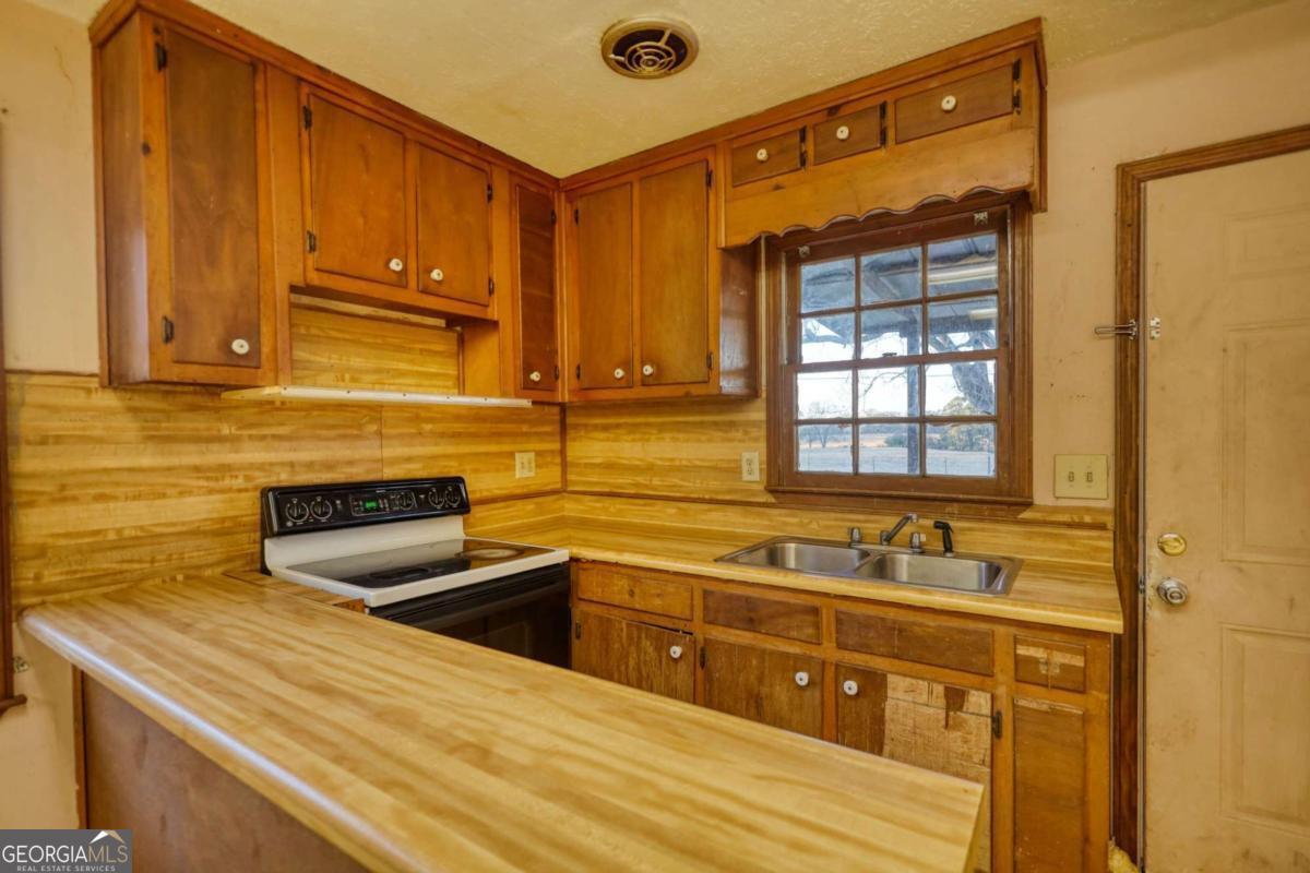 3195 Highway 213 Mansfield GA 30055